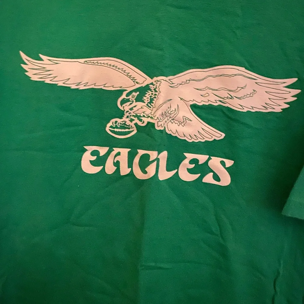 Eagles T-shirt - Picture 2 of 3